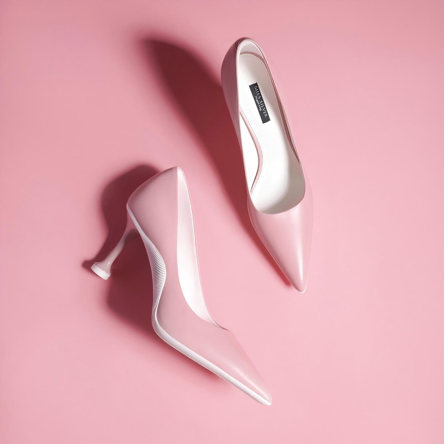 Light Pink Leather Pointed Toe Pumps with Fluted